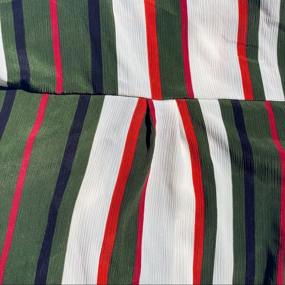 Forever 21 Small Crop Long Sleeve Stripes - Picture 5 of 7